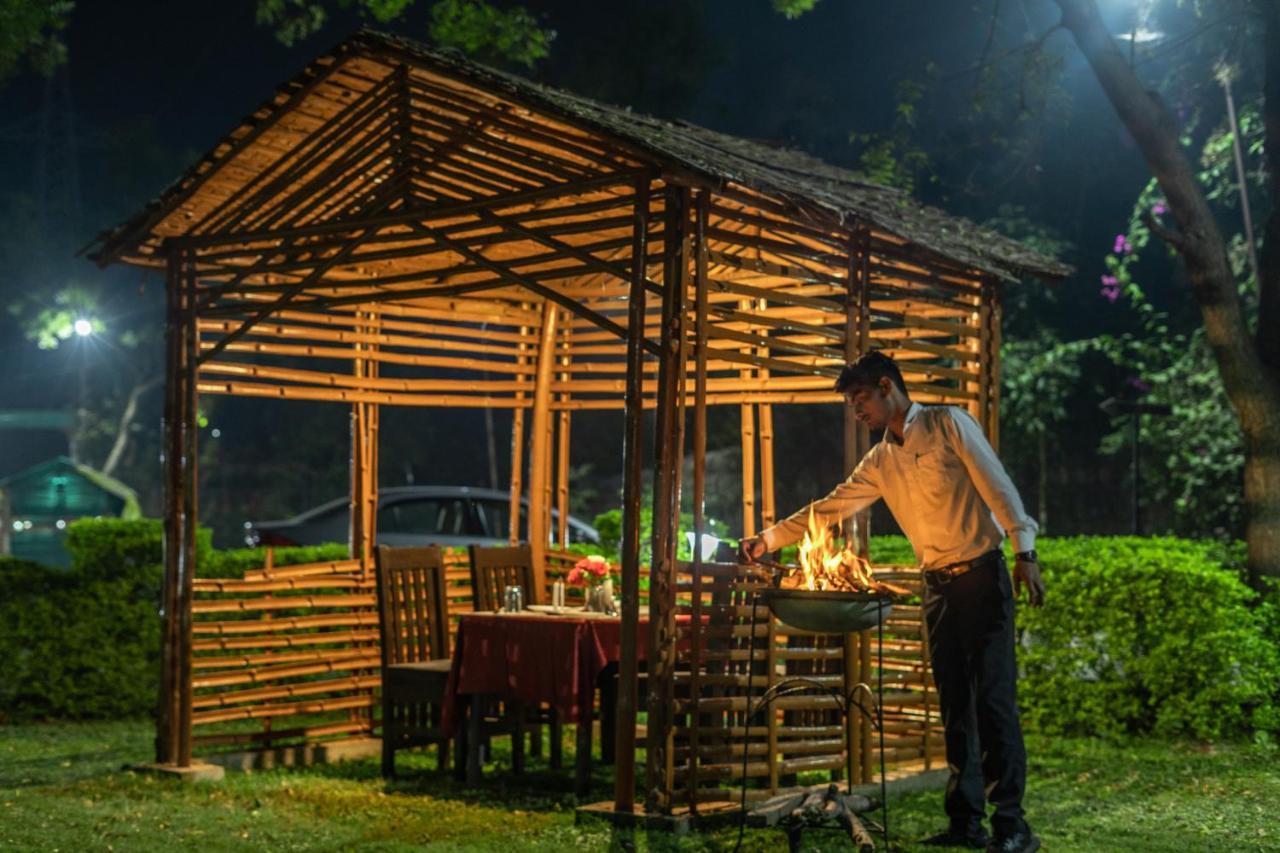 Narmada Hills Resort Omkareshwar Exterior foto